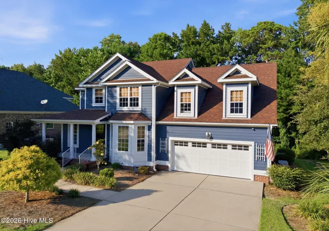 Photo 2 of Single family home for sale at 629 Blue Point Dr, Wilmington, NC 28411 | MLS# 100598001 | Listing updated on 2026-09-18