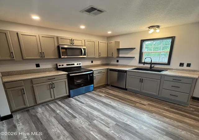 Photo 3 of Single family home for sale at 3273 Rocky Hock Rd, Edenton, NC 27932 | MLS# 100592521 | Listing updated on 2026-08-24