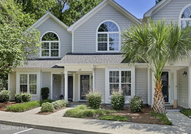 Photo 2 of Townhouse for sale at 6211 Wrightsville Ave #129, Wilmington, NC 28403 | MLS# 100594016 | Listing updated on 2026-08-27