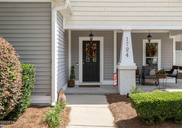 Photo 2 of Single family home for sale at 1724 Sassafras Ct, Greenville, NC 27858 | MLS# 100599513 | Listing updated on 2026-09-16