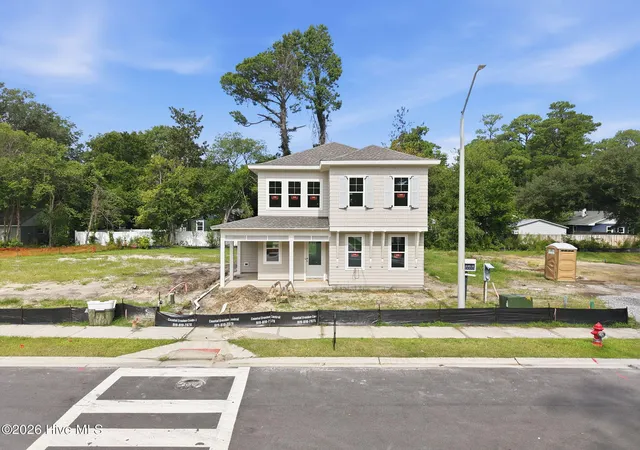 Photo 2 of Single family home for sale at 1048 Montclair Dr, Wilmington, NC 28403 | MLS# 100596033 | Listing updated on 2026-09-04