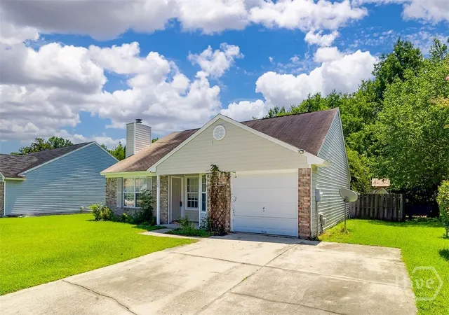 Photo 2 of Single family home for sale at 123 Berwick Lakes Blvd, Pooler, GA 31322 | MLS# SA362963 | Listing updated on 2026-08-22