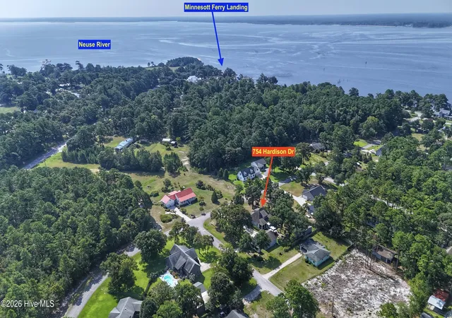 Photo 3 of Single family home for sale at 754 Hardison Dr, Arapahoe, NC 28510 | MLS# 100597530 | Listing updated on 2026-09-17