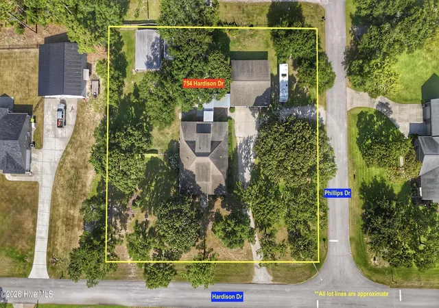 Photo 3 of Single family home for sale at 754 Hardison Dr, Arapahoe, NC 28510 | MLS# 100597530 | Listing updated on 2026-09-17