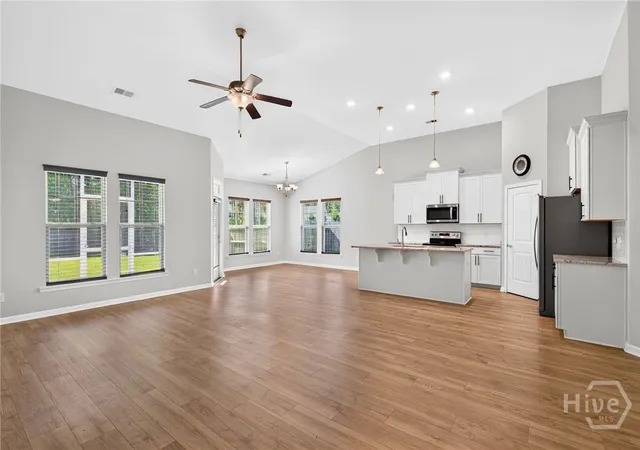 Photo 4 of Single family home for sale at 63 Clubhouse Dr, Savannah, GA 31419 | MLS# SA360689 | Listing updated on 2026-10-09