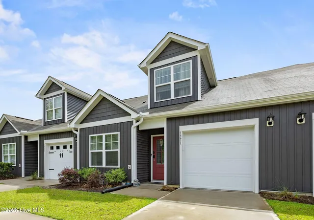 Photo 3 of Townhouse for sale at 1571 Bellamy Pl Dr Ne #46, Leland, NC 28451 | MLS# 100576835 | Listing updated on 2026-09-13