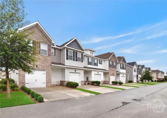 2nd image of 102 Horizon Ln, Richmond Hill, GA 31324 | MLS# SA361978