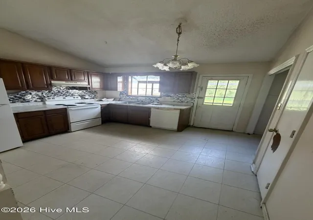 Photo 3 of Townhouse for sale at 153 Pine Crst Dr, Jacksonville, NC 28546 | MLS# 100597706 | Listing updated on 2026-09-12
