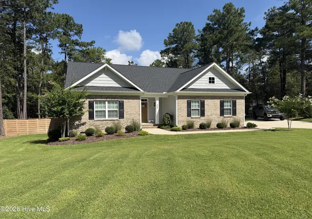 Photo 2 of Single family home for sale at 409 Piney Oak Dr, Carthage, NC 28327 | MLS# 100565481 | Listing updated on 2026-08-26