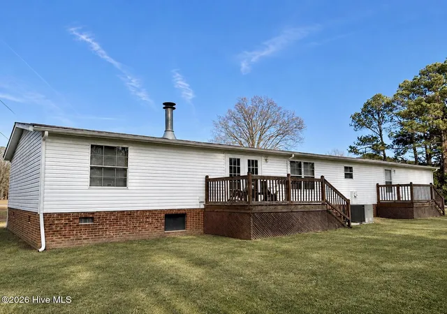 Photo 2 of Manufactured home for sale at 667 Fountain School Rd, Battleboro, NC 27809 | MLS# 100543523 | Listing updated on 2026-08-18