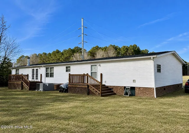 Photo 3 of Manufactured home for sale at 667 Fountain School Rd, Battleboro, NC 27809 | MLS# 100543523 | Listing updated on 2026-08-18