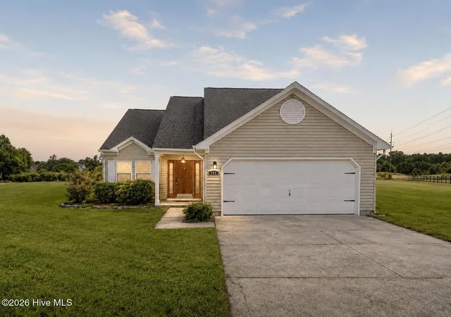 Photo 1 of Single family home for sale at 191 Eagle Creek Rd, Moyock, NC 27958 | MLS# 100598833 | Listing updated on 2026-09-29