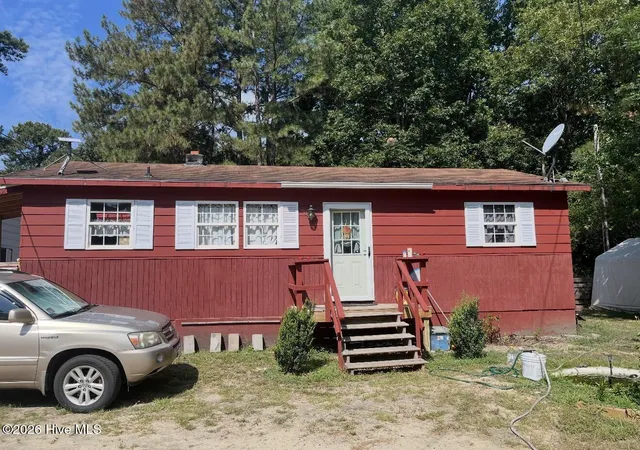 Photo 1 of Single family home for sale at 206 Community Rd, Eagle Springs, NC 27242 | MLS# 100595165 | Listing updated on 2026-09-02