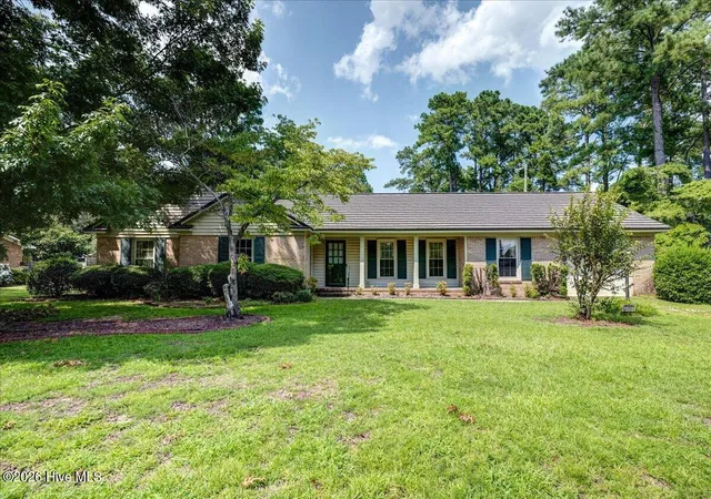 Photo 1 of Single family home for sale at 4904 Hillandale Rd, Trent Woods, NC 28562 | MLS# 100596435 | Listing updated on 2026-10-05