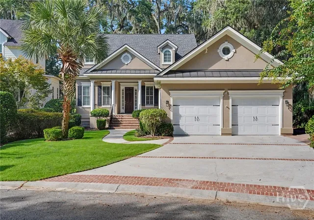 Photo 3 of Single family home for sale at 8 Fore Royal Cir, Savannah, GA 31411 | MLS# SA363065 | Listing updated on 2026-09-16