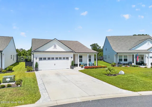Photo 3 of Single family home for sale at 197 Eagle Claw Dr, Calabash, NC 28467 | MLS# 100597674 | Listing updated on 2026-10-06