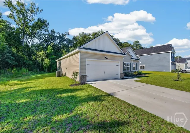 Photo 3 of Single family home for sale at 120 Simon Cir, Guyton, GA 31312 | MLS# SA363128 | Listing updated on 2026-08-28