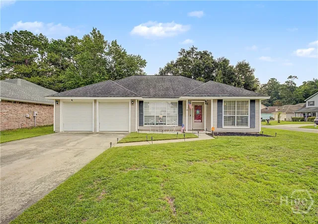 Photo 1 of Single family home for sale at 2 St Ives Pl, Savannah, GA 31419 | MLS# SA361392 | Listing updated on 2026-09-08