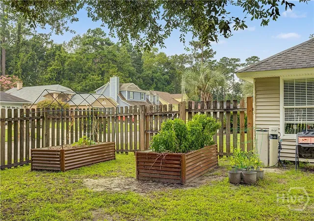 Photo 4 of Single family home for sale at 2 St Ives Pl, Savannah, GA 31419 | MLS# SA361392 | Listing updated on 2026-09-29