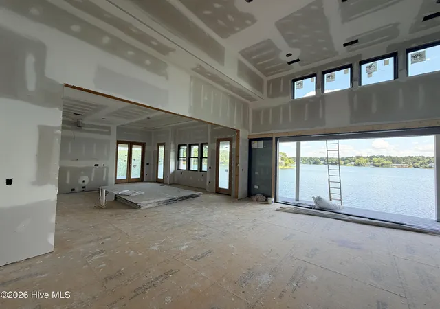 Photo 3 of Single family home for sale at 9 Lake Side Ct, Pinehurst, NC 28374 | MLS# 100598666 | Listing updated on 2026-08-25