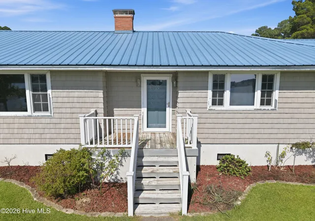 Photo 4 of Single family home for sale at 835 Foreman Ln, Belhaven, NC 27810 | MLS# 100598653 | Listing updated on 2026-09-01