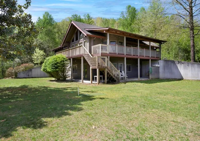 Photo 2 of Single family home for sale at 68 Countryside Ln, Hayesville, NC 28904 | MLS# 98524309 | Listing updated on 2026-08-18