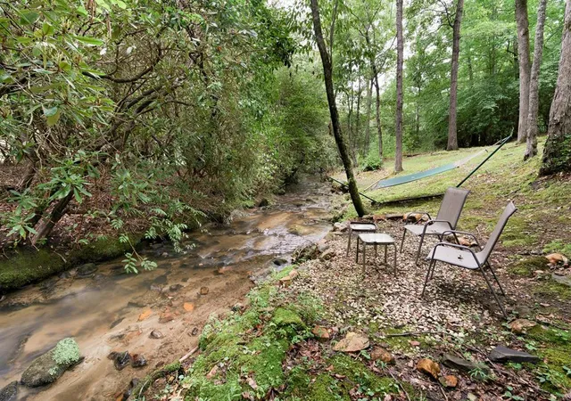 Photo 1 of Single family home for sale at 125 Jess Hooper Dr, Hayesville, NC 28904 | MLS# 98525349 | Listing updated on 2026-08-18