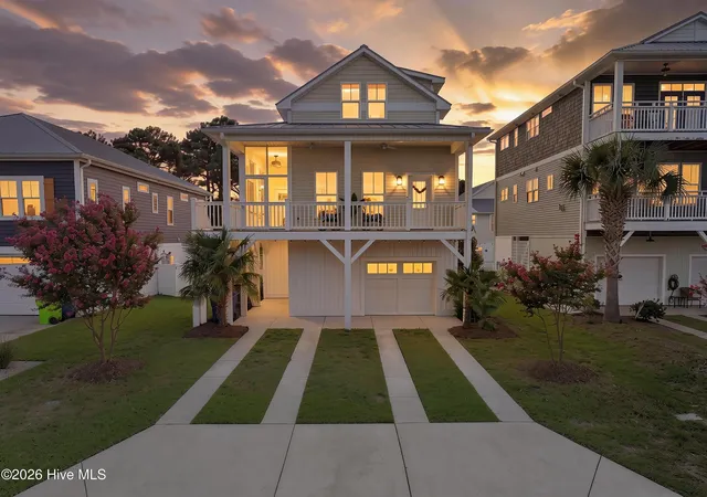 Photo 1 of Single family home for sale at 1231 Pinfish Ln, Carolina Beach, NC 28428 | MLS# 100596269 | Listing updated on 2026-09-20