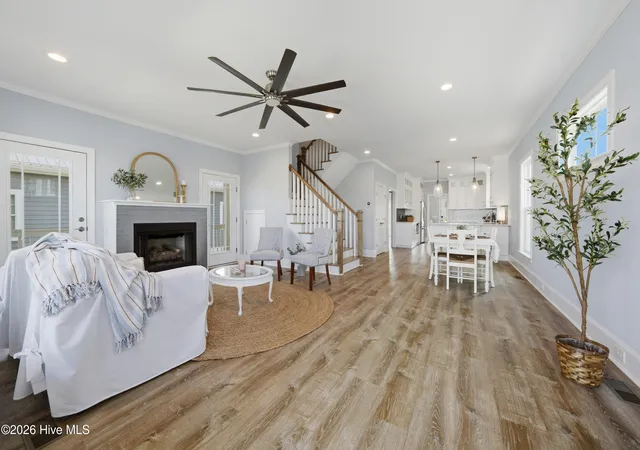 Photo 4 of Single family home for sale at 1231 Pinfish Ln, Carolina Beach, NC 28428 | MLS# 100596269 | Listing updated on 2026-09-20
