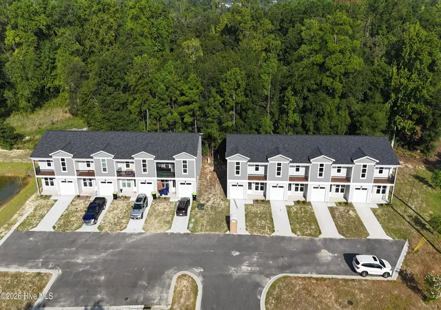 Listing Photo 5 - Condo for sale in building located at 1032 Xian Wy, Northwest, NC 28451