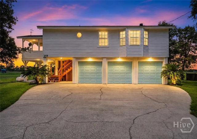 Photo 1 of Single family home for sale at 155 S Campbell Ave, Tybee Island, GA 31328 | MLS# SA362330 | Listing updated on 2026-09-19