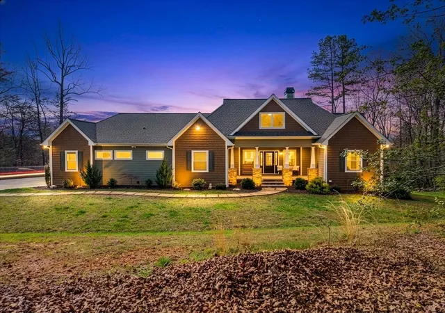 Photo 1 of Single family home for sale at 193 Mountain Harbour Dr, Hayesville, NC 28904 | MLS# 98544161 | Listing updated on 2026-08-20