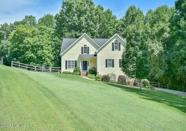 Photo 1 of Single family home for sale at 4522 Bracada Dr, Durham, NC 27705 | MLS# 100597319 | Listing updated on 2026-09-12