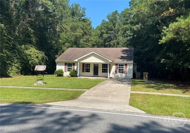 Photo 1 of Single family home for sale at 405 Shadowbrook Cir, Springfield, GA 31329 | MLS# SA362739 | Listing updated on 2026-09-02