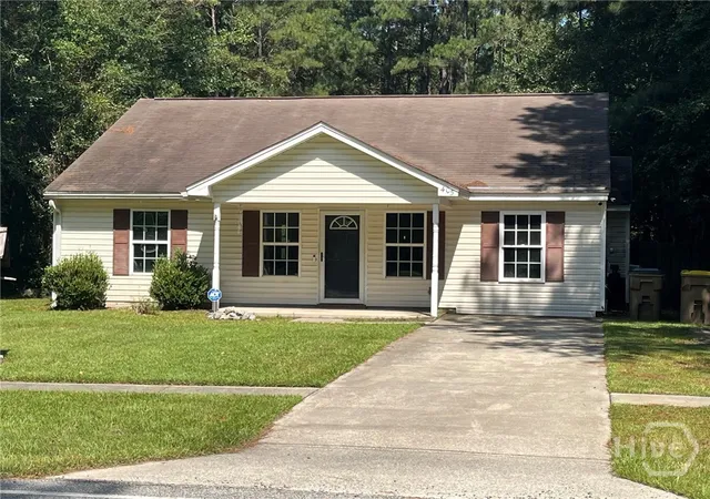Photo 2 of Single family home for sale at 405 Shadowbrook Cir, Springfield, GA 31329 | MLS# SA362739 | Listing updated on 2026-09-02
