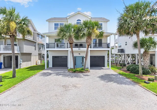 Photo 1 of Single family home for sale at 44 Goldsboro St, Ocean Isle Beach, NC 28469 | MLS# 100594911 | Listing updated on 2026-09-08