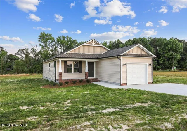 Photo 3 of Single family home for sale at 52 Grace Pond Ave, Benson, NC 27504 | MLS# 100599257 | Listing updated on 2026-09-20