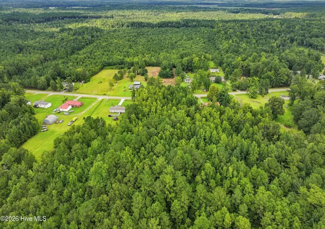 Photo 4 of Land for sale at 711 Lee Rd, Maple Hill, NC 28454 | MLS# 100598607 | Listing updated on 2026-09-24