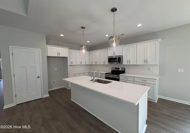 Photo 3 of Single family home for sale at 41 Peach Ct, Burgaw, NC 28425 | MLS# 100579619 | Listing updated on 2026-09-12
