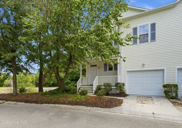 Photo 3 of Townhouse for sale at 101 Durands Landing, Wilmington, NC 28412 | MLS# 100589328 | Listing updated on 2026-08-20