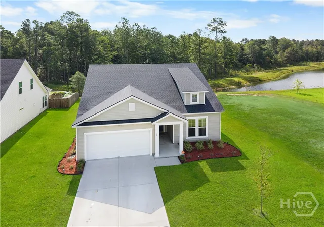 Photo 3 of Single family home for sale at 20 Jazz Dr, Savannah, GA 31410 | MLS# SA361136 | Listing updated on 2026-08-30
