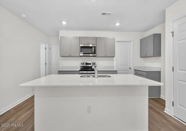 Photo 4 of Single family home for sale at 233 Olive Branch St, Sanford, NC 27332 | MLS# 100596892 | Listing updated on 2026-10-06