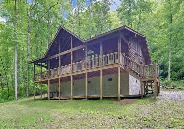 Photo 1 of Single family home for sale at 192 Nantahala Dam Rd, Topton, NC 28781 | MLS# 98544360 | Listing updated on 2026-08-25