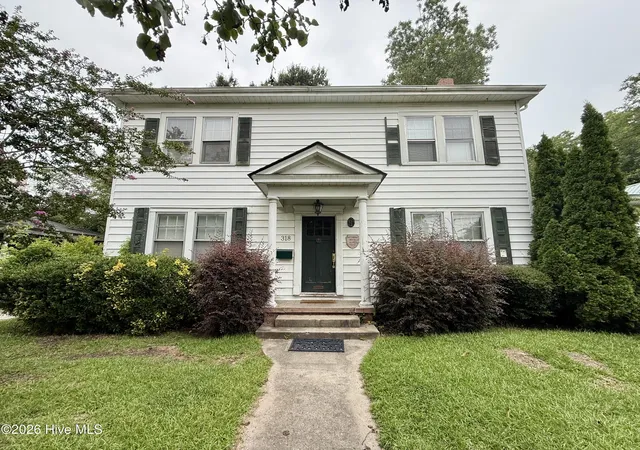 Photo 2 of Single family home for sale at 318 W Church St, Williamston, NC 27892 | MLS# 100593364 | Listing updated on 2026-09-15