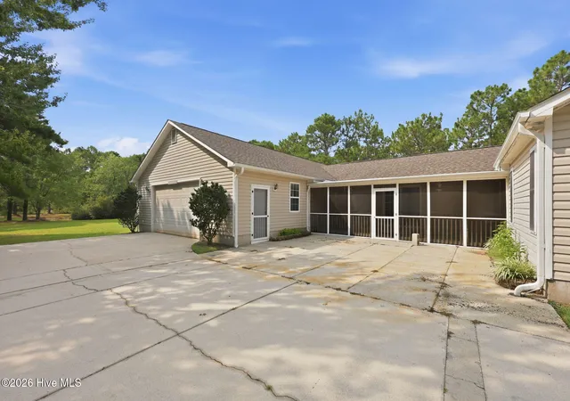 Photo 2 of Single family home for sale at 133 Sheldon St, Newport, NC 28570 | MLS# 100588912 | Listing updated on 2026-08-25