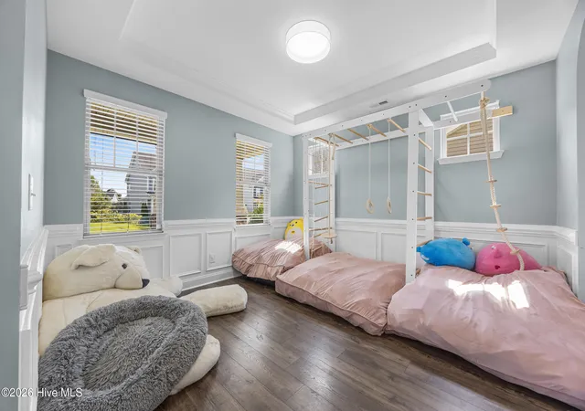Photo 4 of Single family home for sale at 1508 Eastbourne Dr, Wilmington, NC 28411 | MLS# 100595814 | Listing updated on 2026-10-04