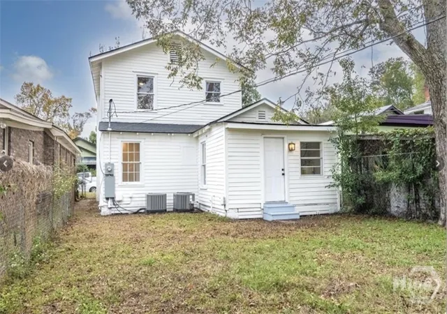 Photo 13 of Single family home for sale at 1008 E Waldburg St #A, Savannah, GA 31401 | MLS# SA360961 | Listing updated on 2026-09-07