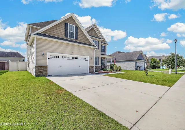 Photo 2 of Single family home for sale at 334 Merin Height Rd, Jacksonville, NC 28546 | MLS# 100598139 | Listing updated on 2026-09-07
