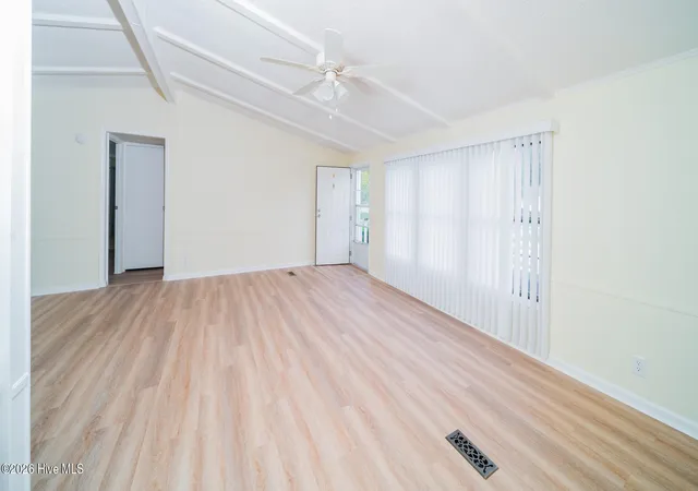 Photo 4 of Manufactured home for sale at 1076 Clubview Ln Sw, Calabash, NC 28467 | MLS# 100599441 | Listing updated on 2026-08-28