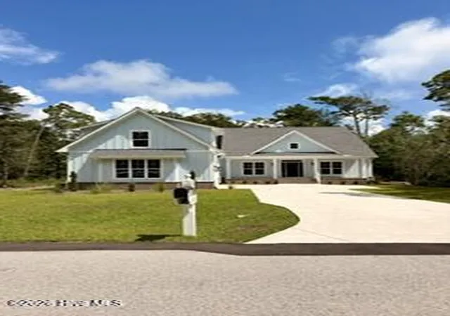Photo 3 of Single family home for sale at 1772 Oyster Harbour Pkwy Sw, Supply, NC 28462 | MLS# 100479561 | Listing updated on 2026-09-10